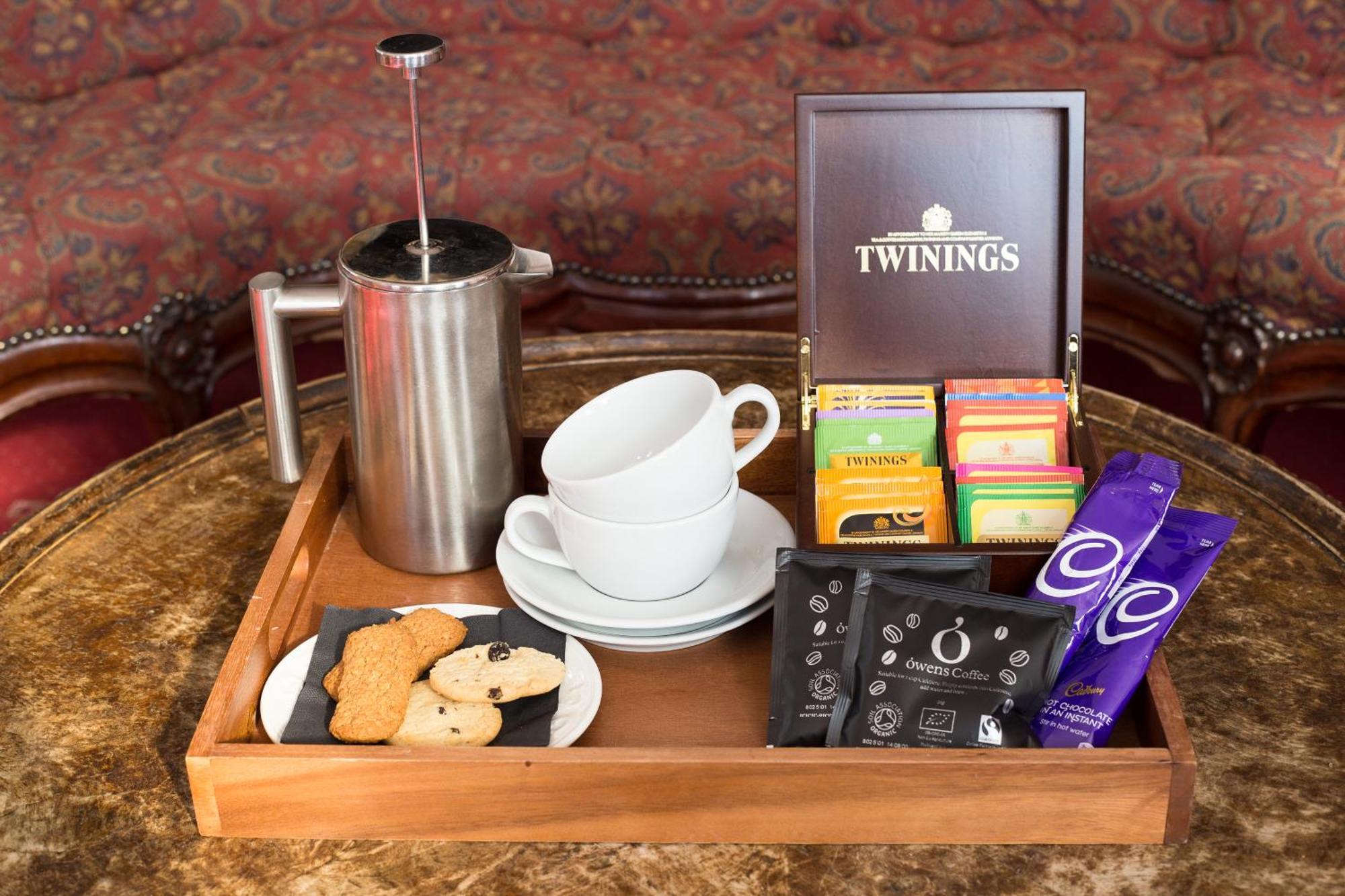 Bedford Hotel Тависток Екстериор снимка